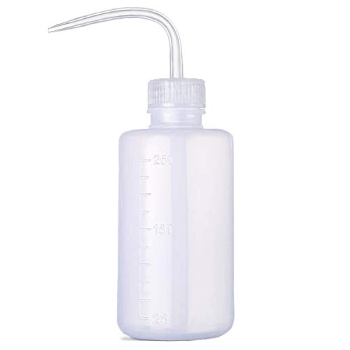Squeeze Plant Watering Bottle 250ml 8oz Small Wash Bottle Squeeze Plastic Watering Can for Indoor Plants Succulents (1pc)